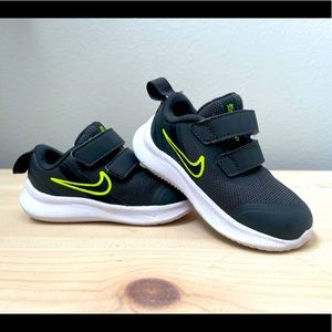 Toddler NIKE Shoes